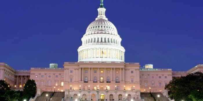 1600x1200 World Famous Places Wallpapers Capitol Building At Night Desktop