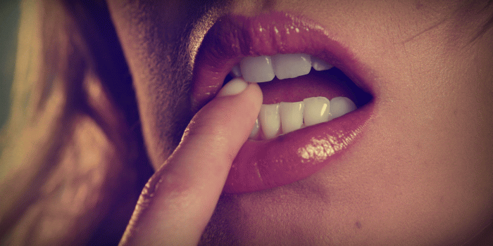 1920x1080 Download 1920x1080 Wallpaper Finger, Lips, Close Up, Full Hd, Hdtv