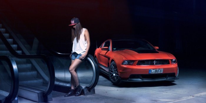 1332x850 Wallpaper Mustang, Ford, Girl, Boss 302, Orange, Car, Model, SWAG