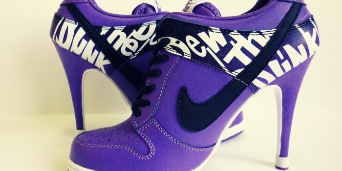 1920x1200 Purple-white-black Nike stilleto shoes HD wallpaper | Wallpaper Flare
