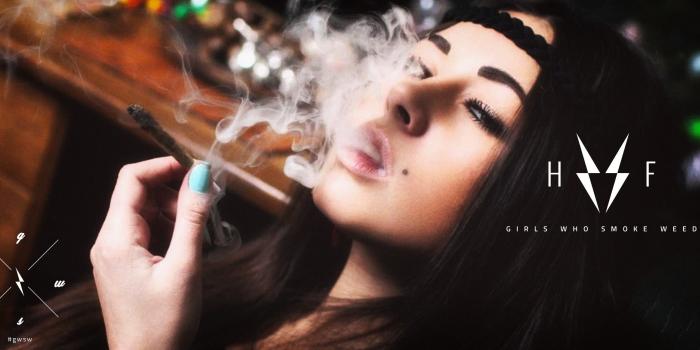 2860x1286 74+ Girl Smoking Wallpapers on WallpaperPlay