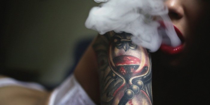 1920x1200 Smoking Tattoos | Holter Monitor Tattoos Weed Girls | Girl tattoos