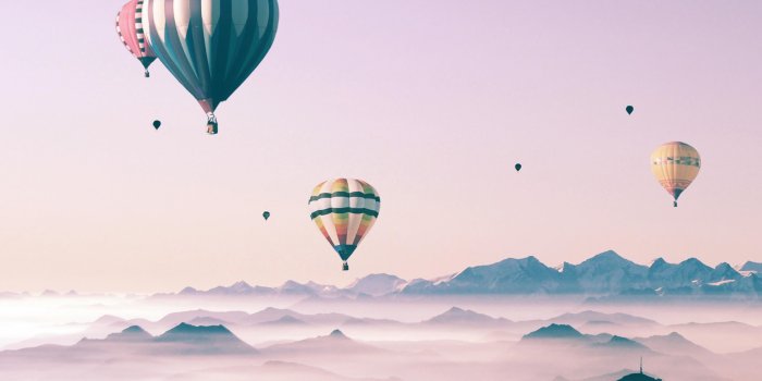 2448x2448 Cute landscape sky balloon for girls | wallpaper.sc iPad