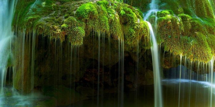 1024x768 Bordered Iphone X Wallpaper Snow Free Christmas IPhone Wallpapers