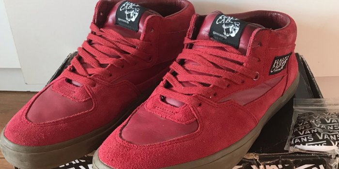 2250x2250 BUMP - Shop Streetwear & Sneakers