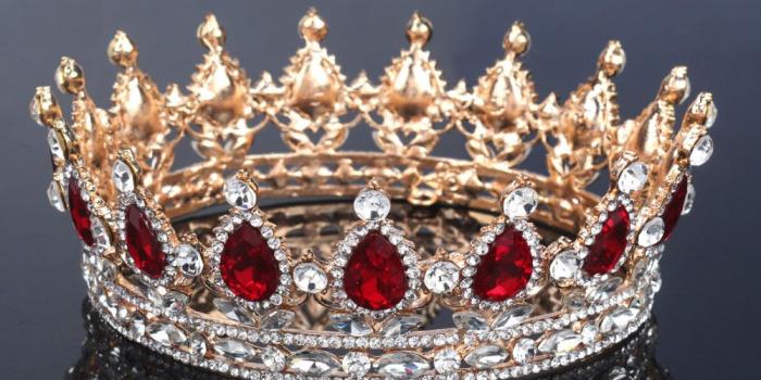 1000x1000 Crown Wallpapers High Quality | Download Free