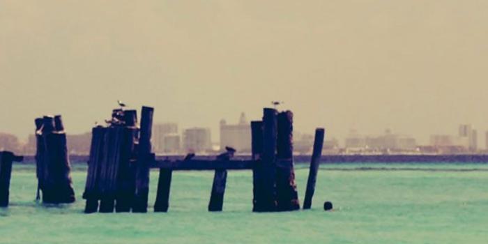 750x1334 50 HD Retro iPhone Wallpapers