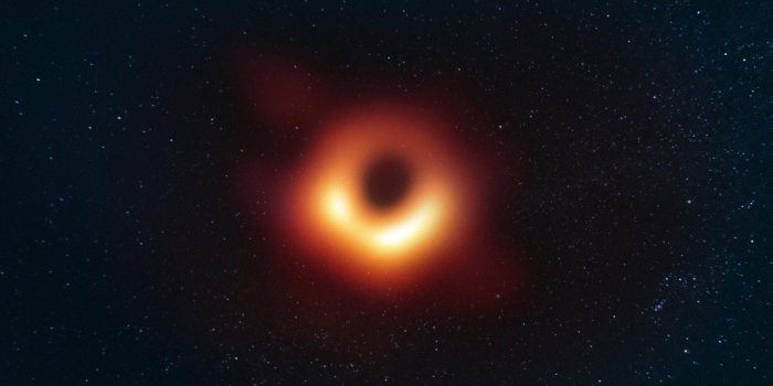 3840x2160 The black hole image with stars edited by me [3840x2160] : wallpapers