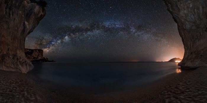 2000x1080 2841049 nature landscape waterfall beach sea milky way starry night