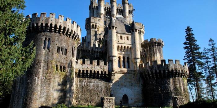 2560x1600 Castle Backgrounds HD