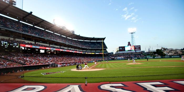 1600x1050 42+] Angels Stadium Wallpaper on WallpaperSafari