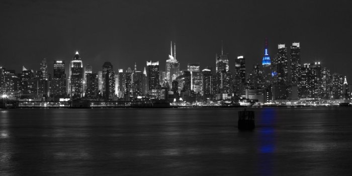 1366x768 New York City Iphone Wallpaper Black And White - HomeCID