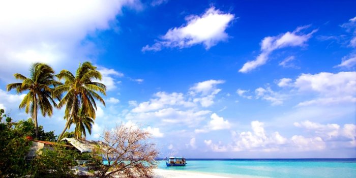 2816x1760 Beach Blue Sky PC Wallpaper: Desktop HD Wallpaper - Download Free