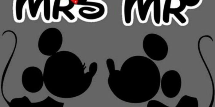 1060x1884 Mickey Mouse Wallpaper Black And White For Iphone | Walljdi.org
