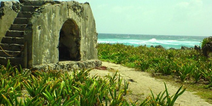 1280x1008 Other: Old Ruin Cozumel Mexico Ancient Stone Ocean Structure Mexican