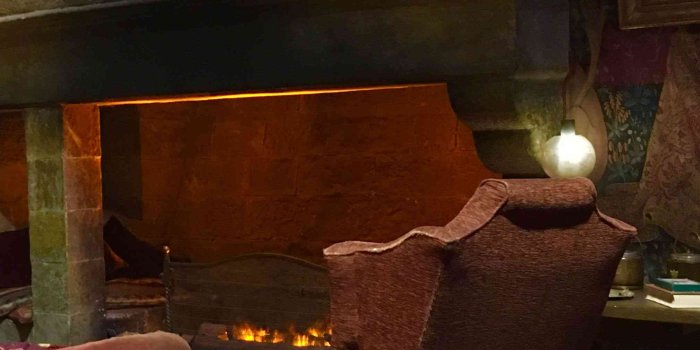 2018x4032 Gryffindor Mon Room Gryffindor Aesthetic Harry Gryffindor Aesthetic