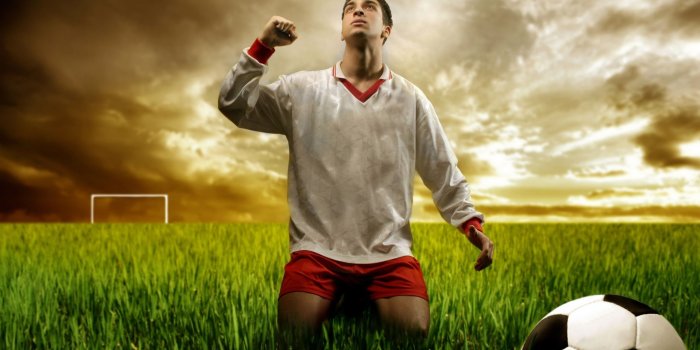 2560x1600 45+ Soccer Player Wallpapers - Download at WallpaperBro