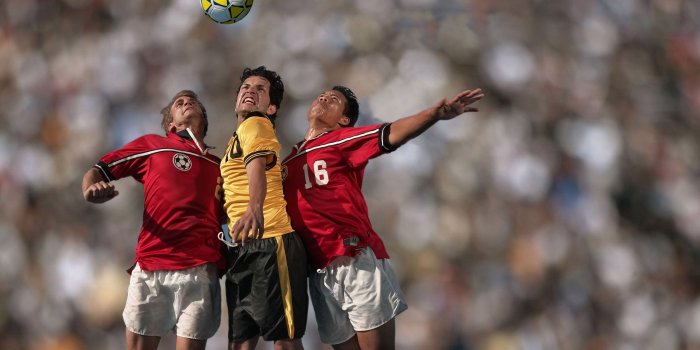 2560x1600 Soccer Players In Action ❤ 4K HD Desktop Wallpaper for 4K Ultra HD