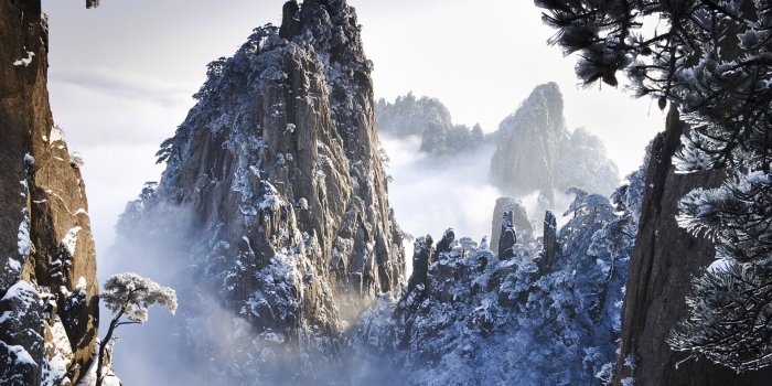 1920x1200 Daily Wallpaper: Huangshan, China | I Like To Waste My Time