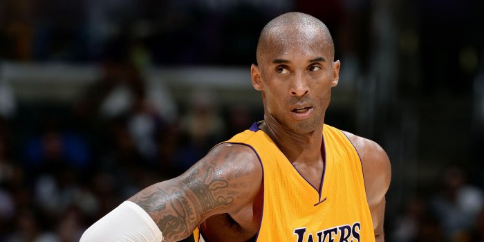 2048x2048 hd73-lakers-kobe-bryant-nba-basketball - Papers.co