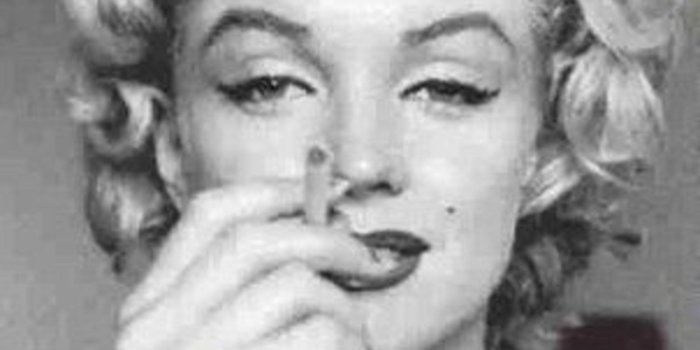 1933x2560 486c4963 Marilyn Monroe Smoking Weed | Smoking had nothing to do