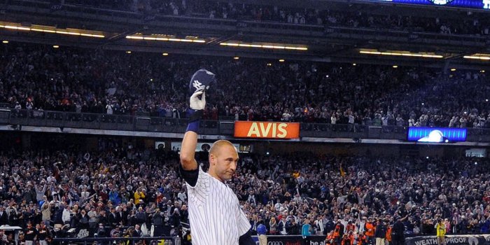 1242x2208 iPhone7papers - hb79-derek-jeter-walk-off-single