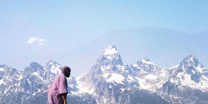 1145x2048 Kanye West Wallpapers