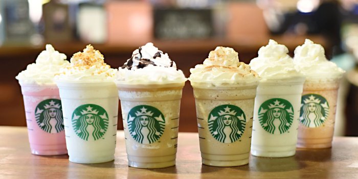 5323x2863 Starbucks Drinks Wallpapers