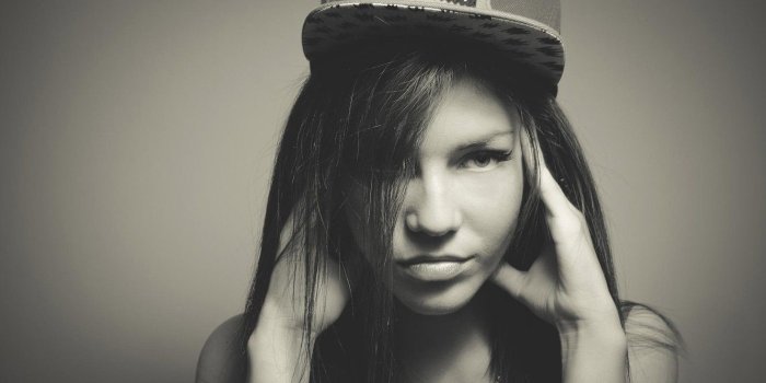 1332x850 Wallpaper girl, photo, model, cap, swag, syle images for desktop