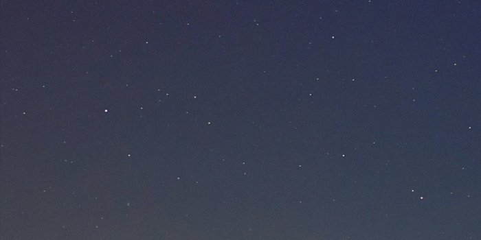 1125x2436 10 Simple iPhone X Wallpapers You Should Download (Ep.2) - iOS Hacker