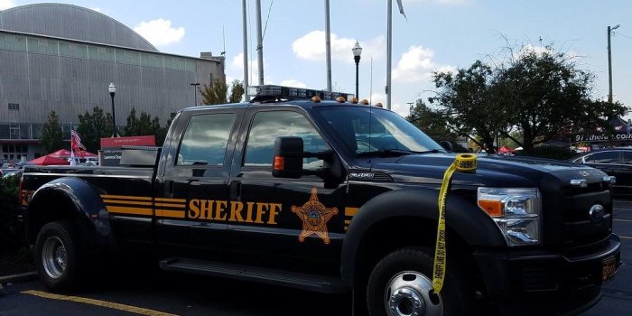 1024x768 Sheriff Truck | Franklin County Sheriff F450. This truck is …