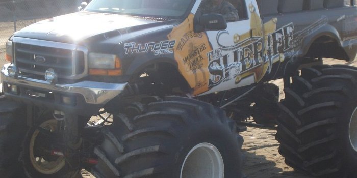 1024x768 The Sheriff | Monster Trucks Wiki | FANDOM powered by Wikia