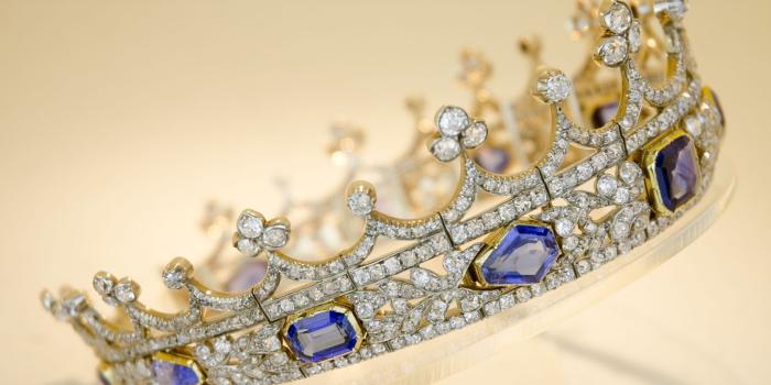 2048x1152 Ministers Bar Export Of Queen Victoria Crown Made By Prince Albert