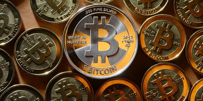 3222x2415 Download 3222x2415 BITCOIN computer internet money coins wallpaper