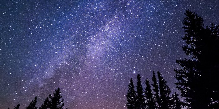 2732x2732 nl59-night-starry-sky-aurora-winter-wallpaper