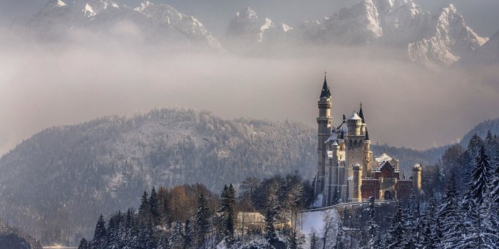 1920x1200 71+ Winter Castle Wallpapers on WallpaperPlay