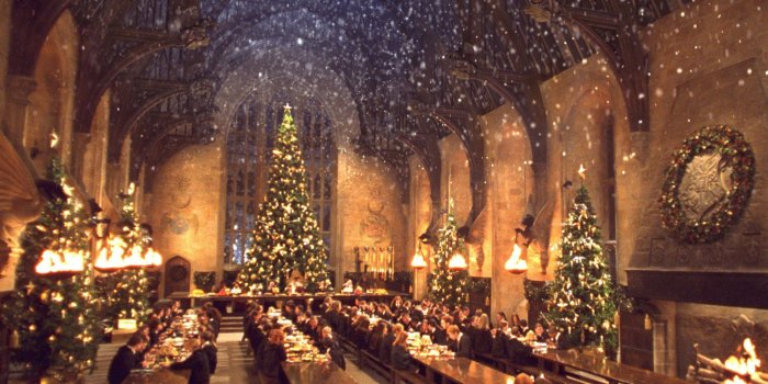 1998x1499 Have a Candlelit Christmas Dinner at Harry Potter's Hogwarts - Condé