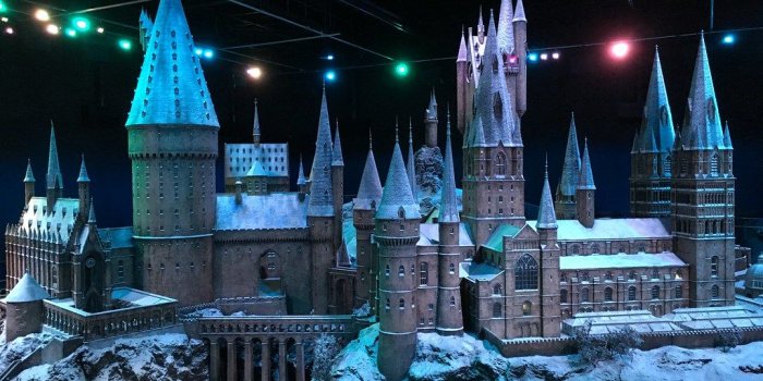 1024x768 Hogwarts 1 | The Making of Harry Potter tour, Warner Bros St…