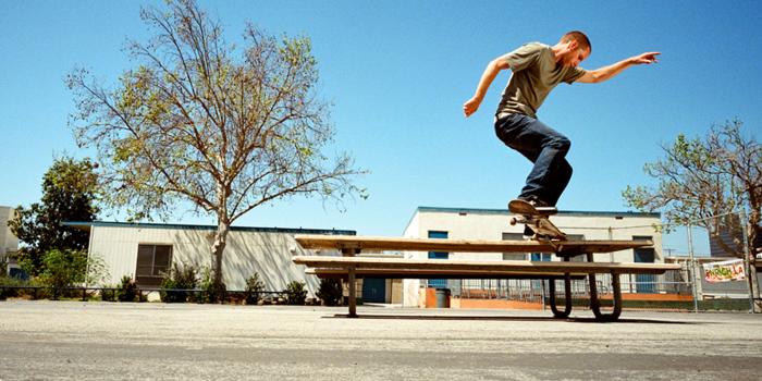 2048x1152 Blind skateboarder Tommy Carroll overcomes physical challenges to ride