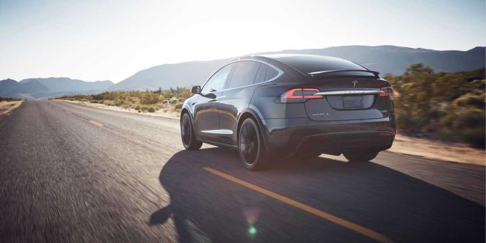 1280x720 Tesla Model X (wallpaper 2,560x) 6 of 10 | InsideEVs Photos