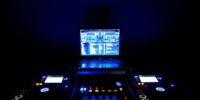 2800x2100 72+ Dj Images Wallpapers on WallpaperPlay