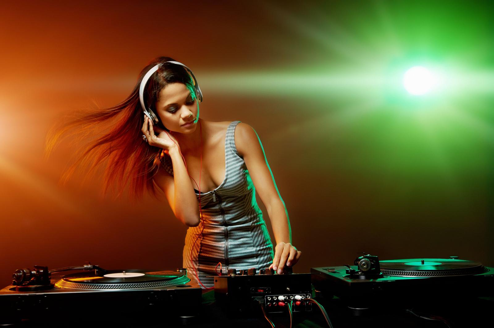 4207x2799 117 DJ HD Wallpapers | Background Images