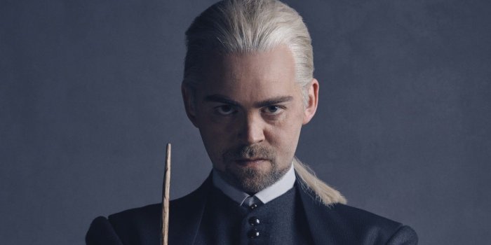 1366x768 Get your first look at an adult Draco Malfoy and his son Scorpius in