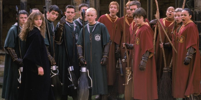 2100x1368 18 Harry Potter and the Chamber of Secrets HD Wallpapers