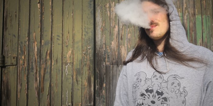 3968x2976 Can I charge my vape with a phone charger? – Vapourium