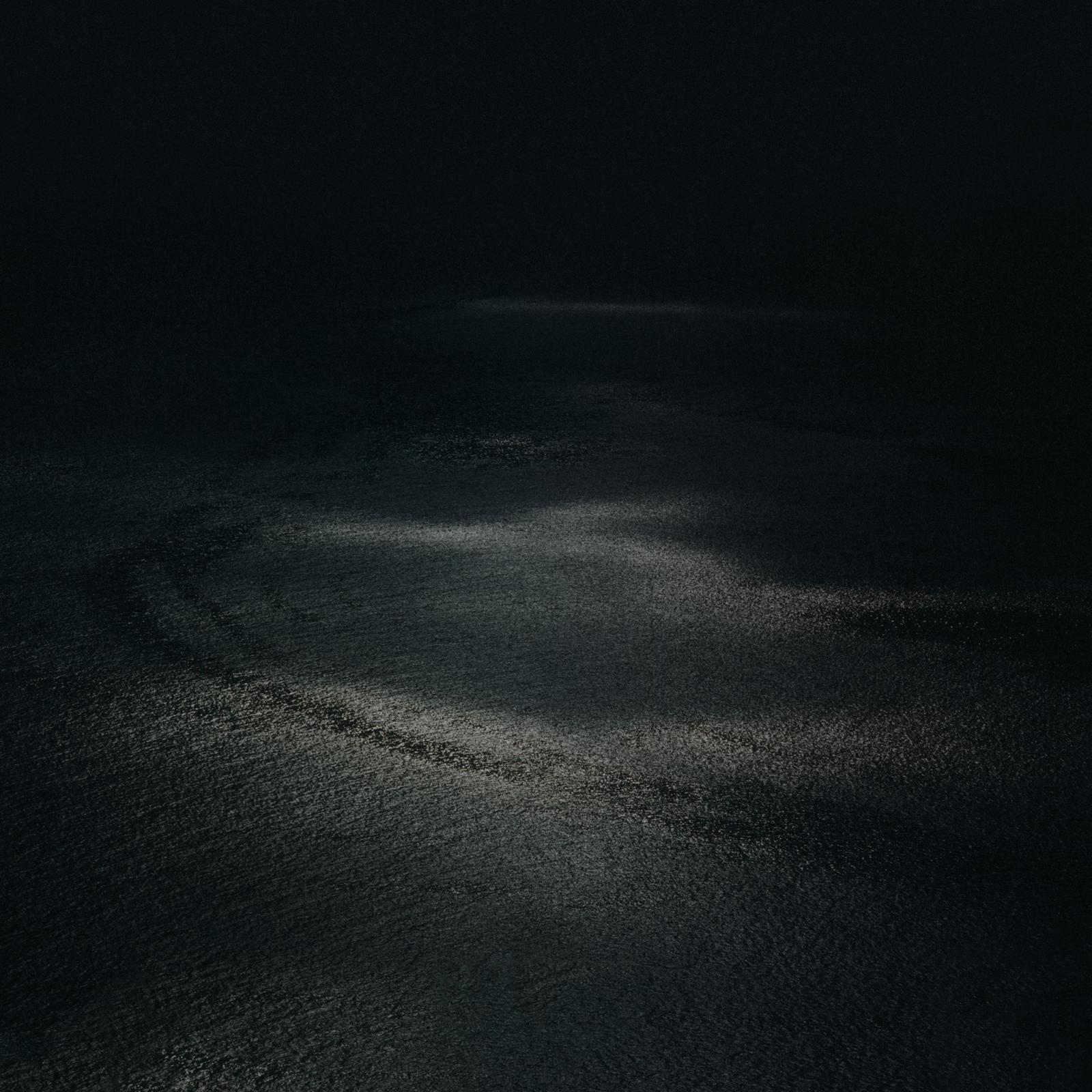 2524x2524 Download the new iOS 8 wallpapers