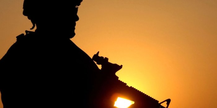 1024x768 Funny Picture Clip: Funny pictures: Army wallpaper, military