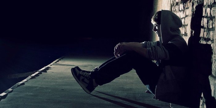 1499x880 48+] Sad Alone Wallpaper HD on WallpaperSafari