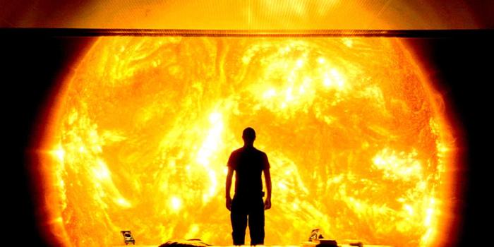 2552x1442 Sunshine (2007) Desktop Wallpaper | Moviemania