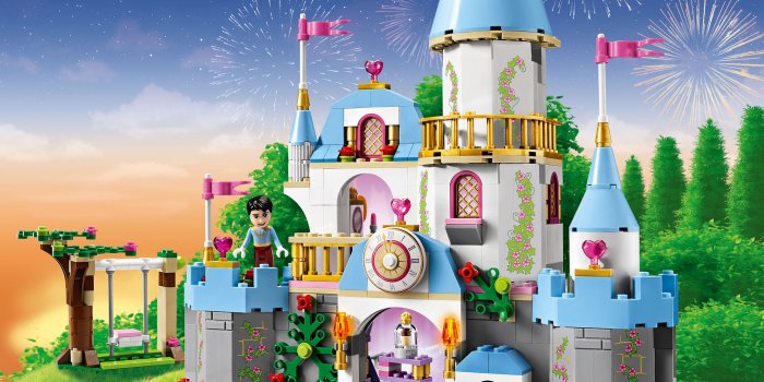 2085x2500 Cinderella's Amazing Castle Wallpaper - Cinderella's Romantic Castle